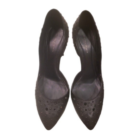 BOTTEGA VENETA | Eyelet D’Orsay Stiletto Pumps • Black • EU 39 / US 9 - Picture 7 of 10